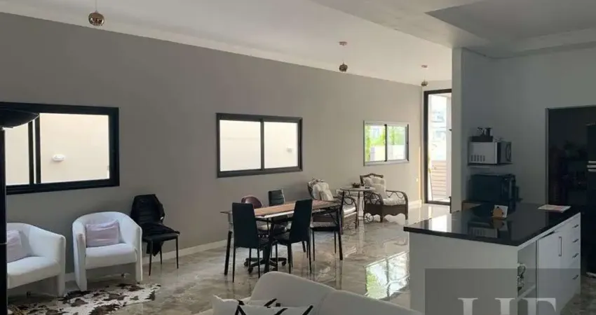 Casa com 3 dormitórios à venda, 290 m² por R$ 1.950.000 - Suru - Santana de Parnaíba/SP