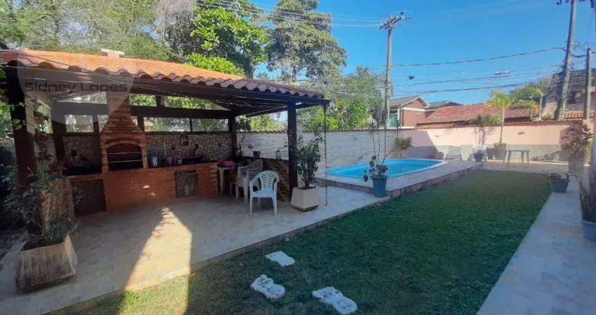 Casa com 3 dormitórios à venda, 200 m² por r$ 850.000 - freguesia (jacarepaguá) - rio de janeiro/rj
