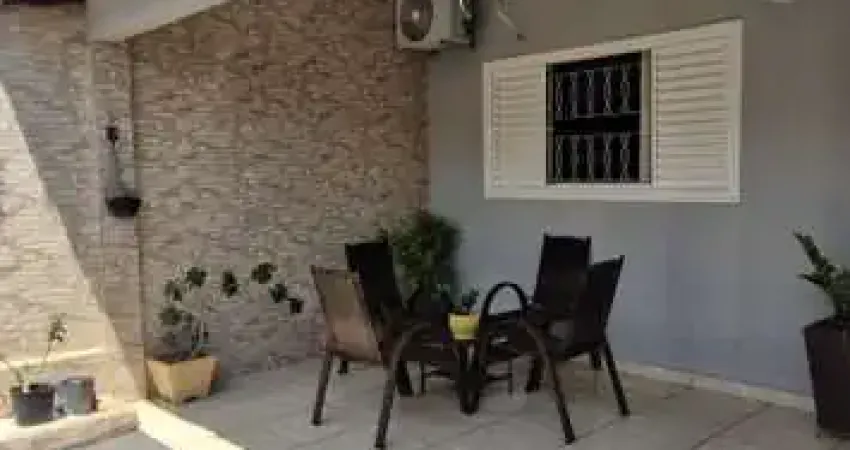 Casa para Venda em Cuiabá, Doutor Fábio Leite, 3 dormitórios, 1 suíte, 3 banheiros, 2 vagas