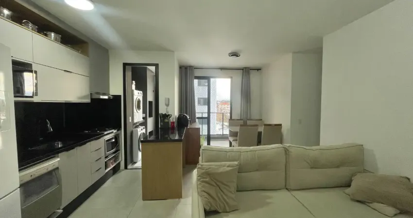 Apartamento com 3 quartos sendo 1 suíte em condomínio novo com infraestrutura completa à venda em Areias, São José.