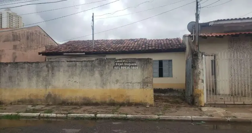 Casa Residencial para ser reformada à venda no bairro Grande Terceiro