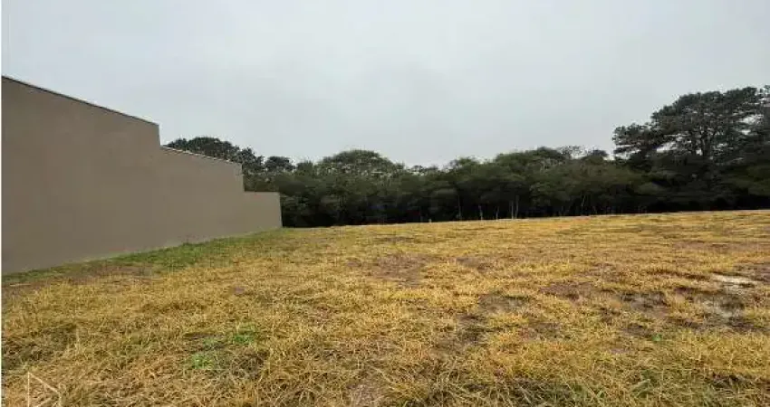Terreno em condomínio fechado à venda no Jardim Carvalho, Ponta Grossa