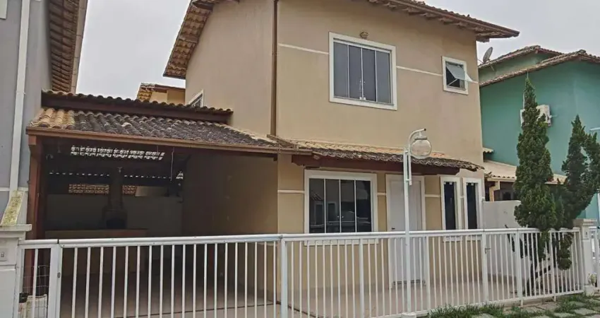 Casa para Venda em Rio das Ostras, Jardim Marilea, 2 dormitórios, 2 suítes, 1 banheiro, 2 vagas