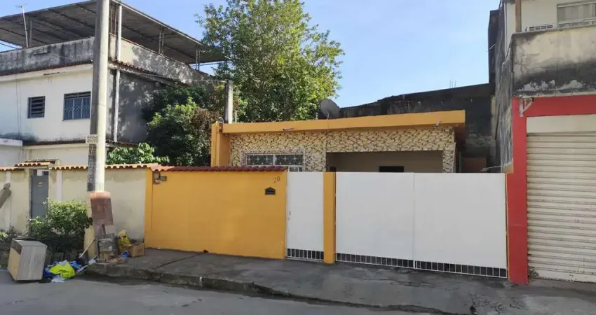 Casa para Venda em Belford Roxo, Nova Piam, 2 dormitórios, 1 banheiro, 1 vaga