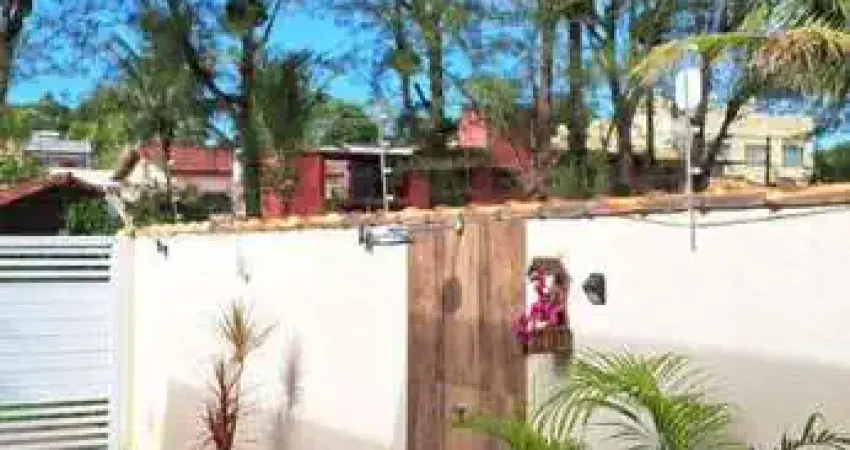 Casa para Venda em Rio das Ostras, Serramar, 2 dormitórios, 1 suíte, 1 banheiro, 2 vagas