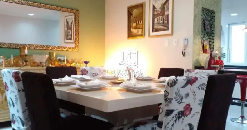 Sobrado com 3 dormitórios à venda, 269 m² por R$ 1.950.000,00 - Olímpico - São Caetano do Sul/SP