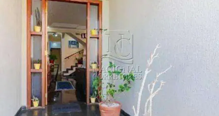 Sobrado com 4 dormitórios à venda, 283 m² por R$ 900.000,00 - Vila Curuçá - Santo André/SP