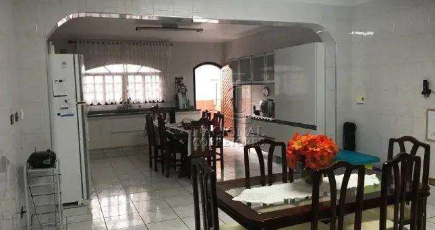 Sobrado à venda, 381 m² por R$ 1.043.000,00 - Parque das Nações - Santo André/SP