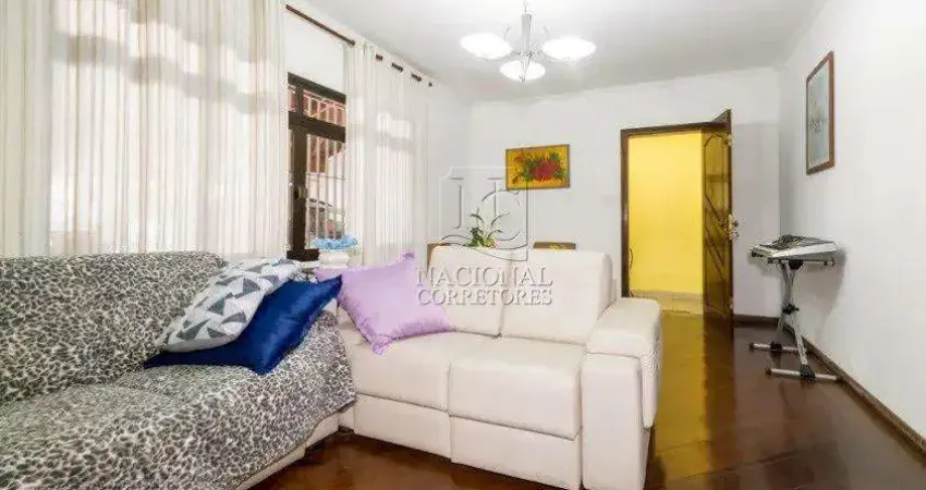 Sobrado com 3 dormitórios à venda, 258 m² por R$ 1.042.000,00 - Vila Pires - Santo André/SP