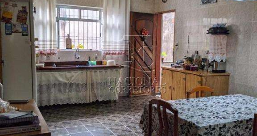 Sobrado com 3 dormitórios à venda, 125 m² por R$ 692.000,00 - Jardim Ana Maria - Santo André/SP