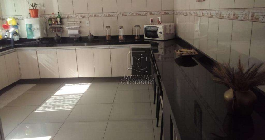 Sobrado à venda, 206 m² por R$ 850.000,00 - Vila Camilópolis - Santo André/SP