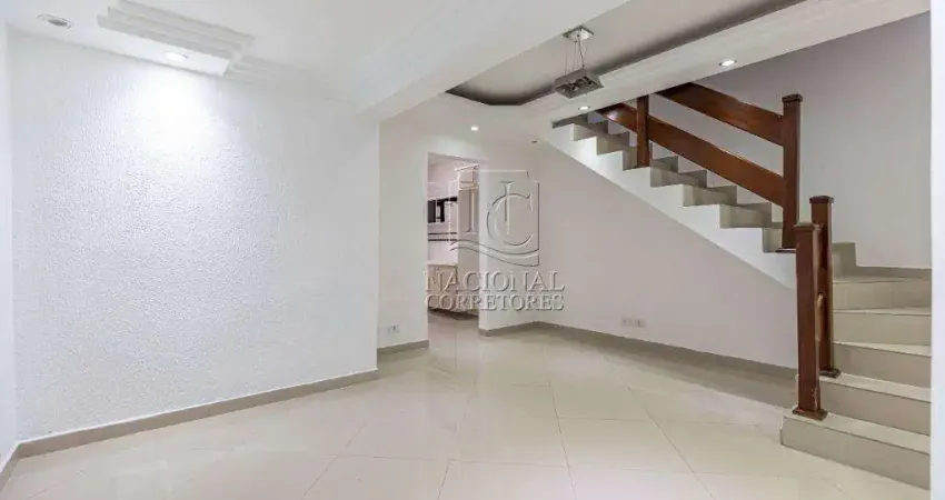Sobrado com 3 dormitórios à venda, 184 m² por R$ 852.000,00 - Parque Jaçatuba - Santo André/SP