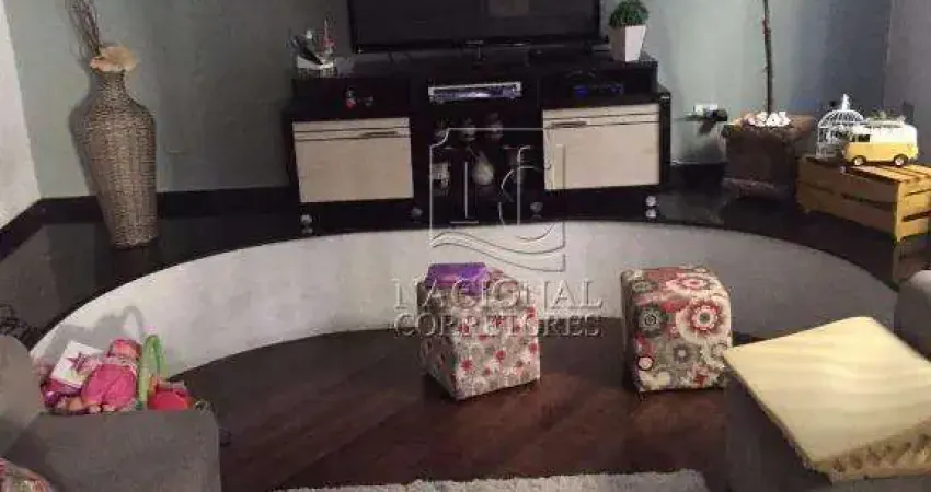 Sobrado com 4 dormitórios à venda, 300 m² por R$ 890.000,00 - Jardim Santo Alberto - Santo André/SP