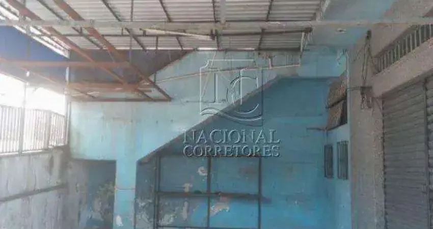 Salão para alugar, 330 m² por R$ 4.700,00/mês - Parque Novo Oratório - Santo André/SP