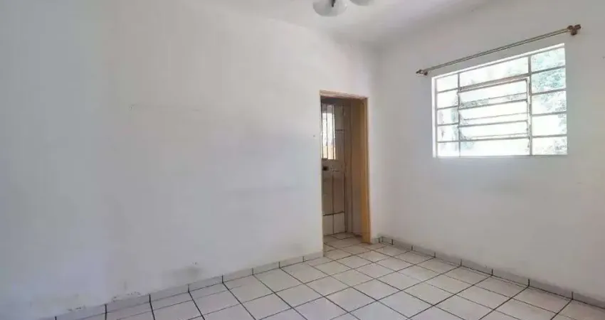 Casa com 1 dormitório, 150 m² - venda por R$ 650.000,00 ou aluguel por R$ 2.600,00/mês - Vila Alto de Santo André - Santo André/SP