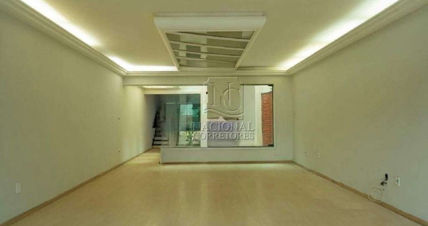 Lindo sobrado à venda na Vila Humaitá, 353m² de área construída