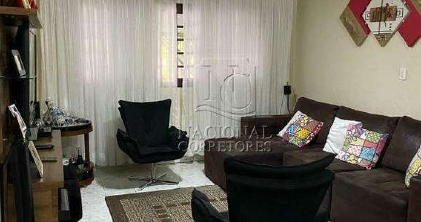 Sobrado à venda, 4 quartos, 1 suíte, 3 vagas, Jardim Itapoan - Santo André/SP