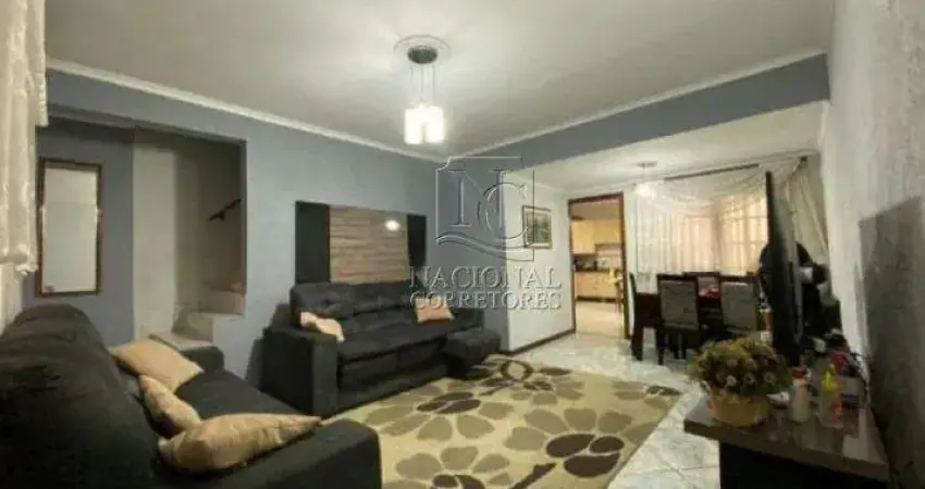 Sobrado de 114m² à venda no Campestre