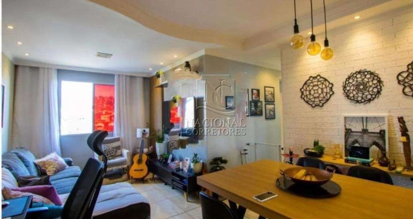 Lindo apartamento com 2 dormitórios, 53m², 1 vaga, Parque São Vivente Mauá