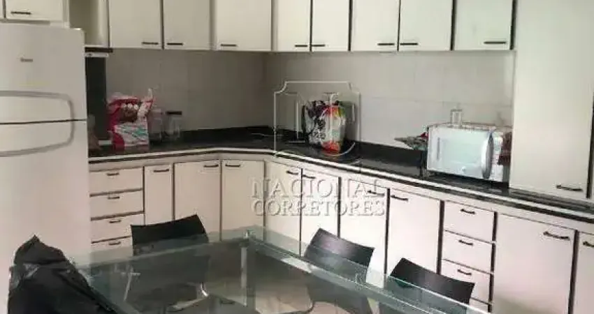 Casa térrea de 3 quartos no jardim santo antônio, santo andré – 120 m² internos, 150 m² externos,