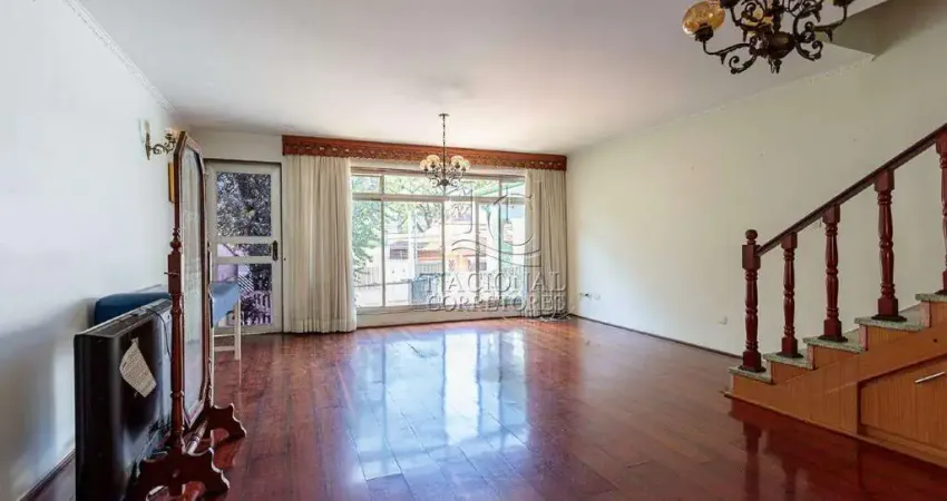 Sobrado com 4 dormitórios, 1 suíte e 5 vagas de garagem no bairro assunção em santo andré