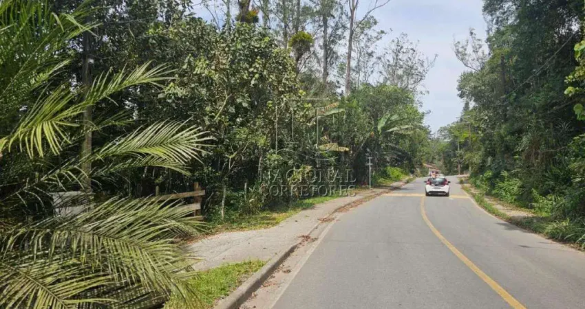 Terreno à venda 4.265 m² com lindo lago nos fundos - santa luzia - ribeirão pires/sp.