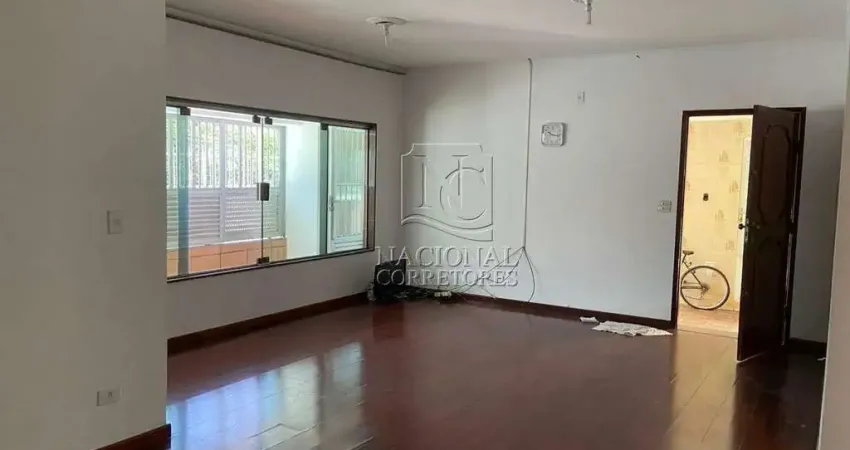 Casa com 4 quartos para alugar no Bangú, Santo André 