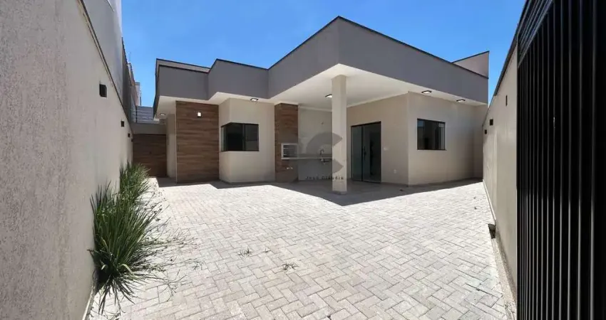 Casa no Parque Real com 3 Quartos, Sento 01 Suíte e Acabamento Fino