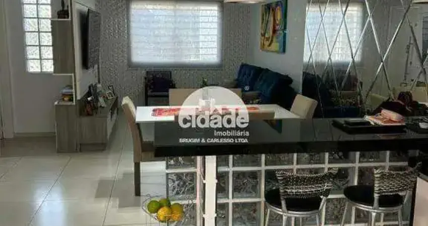 Sobrado semimobiliado à venda próximo ao Portí atacadista, em Cascavel/PR