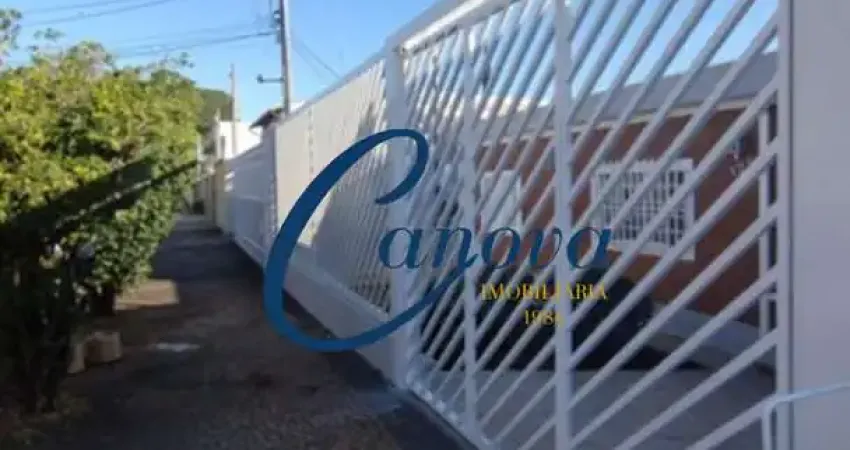 Casa à venda em Campinas-SP, bairro Parque Taquaral: 2 quartos, 1 sala, 2 vagas de garagem, 304,50 m² de área!