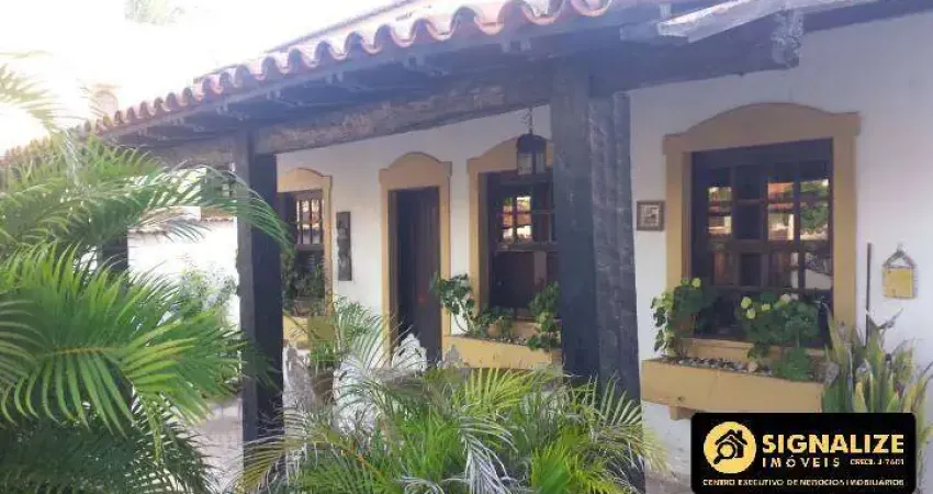 OPORTUNIDADE ÚNICA: CASA EXUBERANTE NO CENTRO DO PERÓ, CABO FRIO/RJ