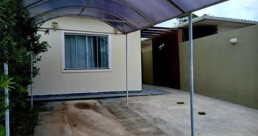 Casa independente com amplo terreno em são pedro da aldeia/rj