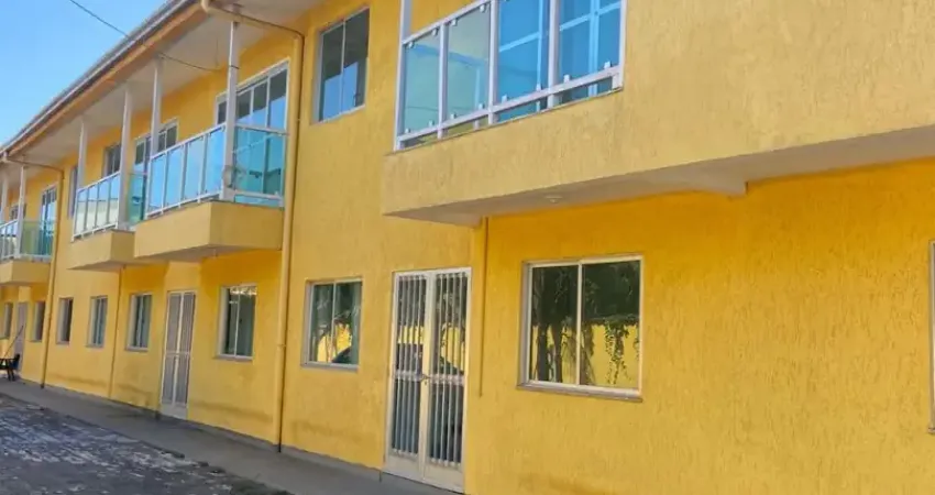 Casa em condomínio fechado com 2 quartos à venda na Rua Reverendo Otávio Luís Vieira, Centro, Itaguaí