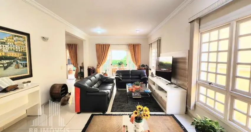 RR7867 Casa 300m² CONDOMÍNIO RESIDENCIAL 4 - OPORTUNIDADE - 4 Dorms 4 Vagas - Santana de Parnaíba, SP - Ótima Localização - ALPHAVILLE