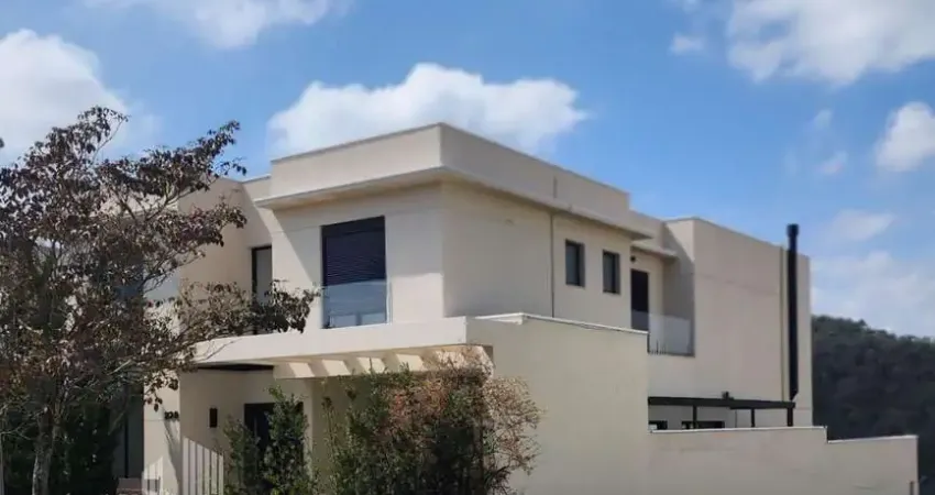 RR7757 Casa de Alto Padrão 440m² CONDOMÍNIO GENESIS I - OPORTUNIDADE - 4 Suítes 4 Vagas - Santana de Parnaíba, SP - Ótima Localização - ALPHAVILLE