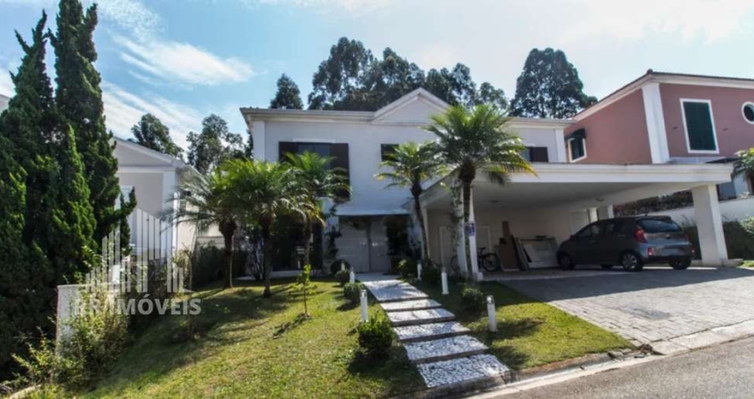 RR8131 Casa 318m² CONDOMÍNIO TAMBORÉ 4 - OPORTUNIDADE - 4 Suítes 4 Vagas - Santana de Parnaíba SP - Ótima Localização - TAMBORÉ