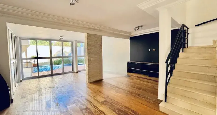 RR8415 Casa 180m² CONDOMÍNIO TAMBORÉ 6 - OPORTUNIDADE - 3 Dorms 2 Vagas - Santana de Parnaíba, SP - Ótima Localização - TAMBORÉ