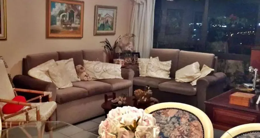 Apartamento com 03 dormitórios à venda no Edifício Baía de Sapri.
