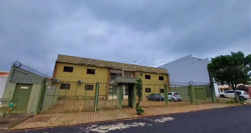 Apartamento para locação e venda com 2 dormitórios e 1 vaga no bairro palmares