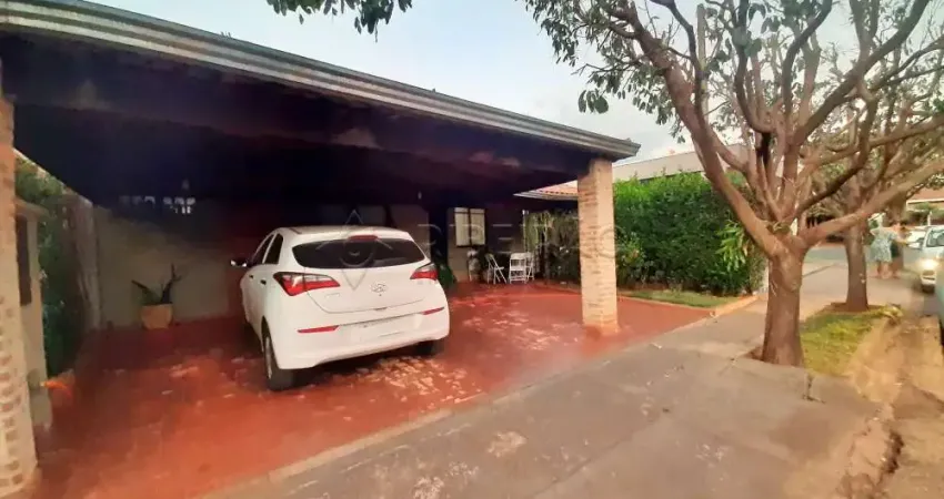 Casa térrea em condomínio no bairro jd. manoel penna com 03 dormitórios sendo 01 suite, armários planejados, churrasqueira.