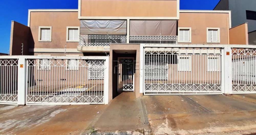 Apartamento térreo no Bairro Pq. Ind. Lagoinha com 03 dormitórios sendo 01 suite, quintal.