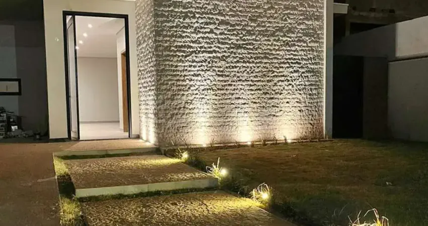 Casa térrea no bairro vila europa com 03 suites, escritório, varanda gourmet, piscina.