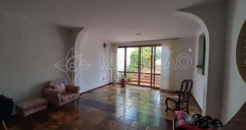 Casa Térrea à venda com Piscina e Varanda Gourmet 3 suítes, 4 vagas Alto da Boa Vista
