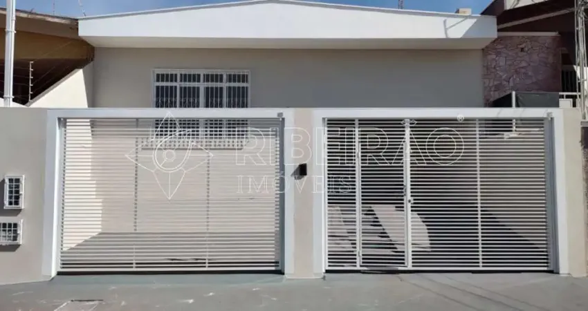 Casa reformada térrea para venda com 3 dormitórios no Jardim Mosteiro