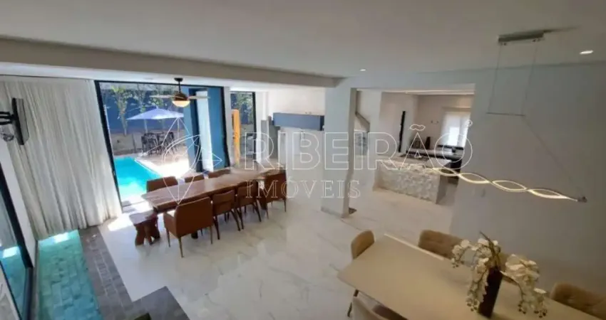 Casa Sobrado em Condomínio 4 suítes à venda no Alphaville