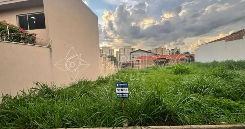 Terreno Declive 279m² à venda próximo Avenida Joao Fiusa