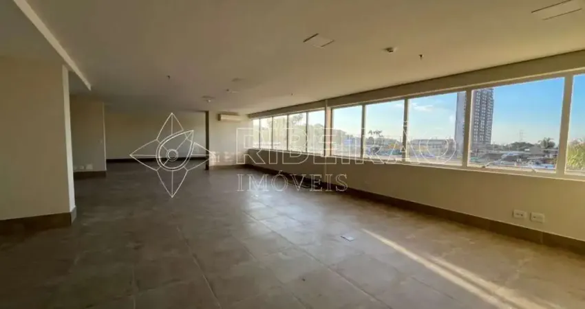 Salão comercial de 300m² para venda e locação no edifício trio office