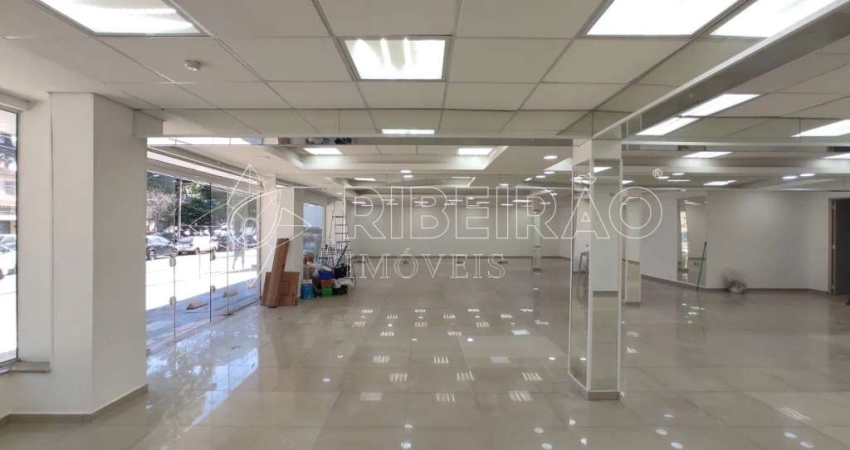 Salão Comercial com 03 dormitórios para locação no Jardim América