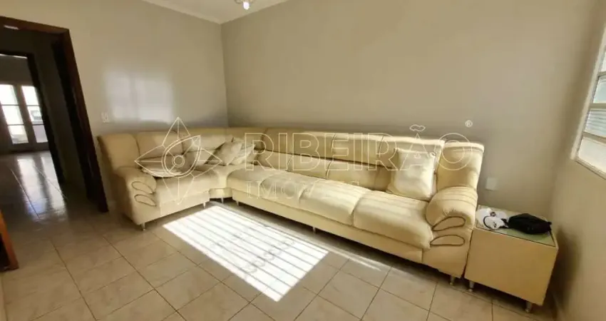 Casa Térrea com 2 dormitórios e piscina á venda no bairro Jardim Interlagos