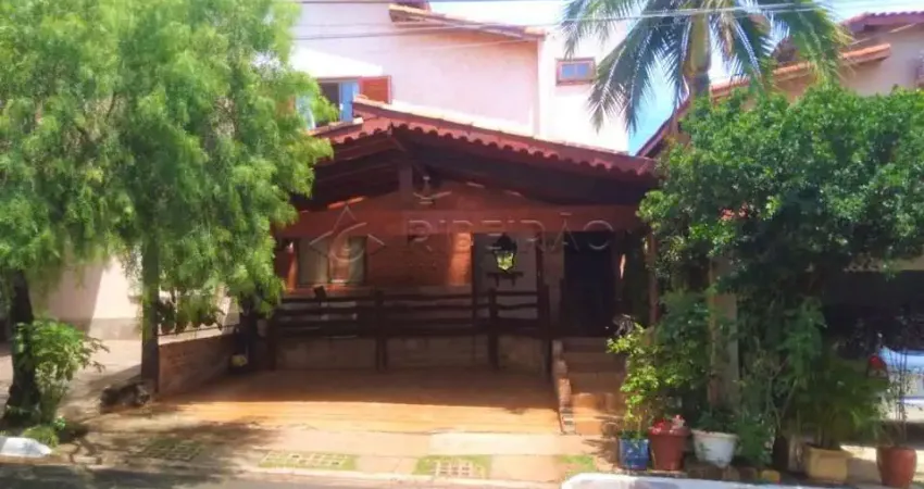 Sobrado em condomínio fechado, 03 suites com armários planejados .